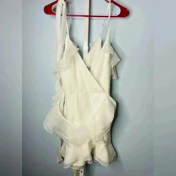 TWOSISTERS THE LABEL Marin White Mini Dress Size 2 NEw without tag - Picture 2 of 7